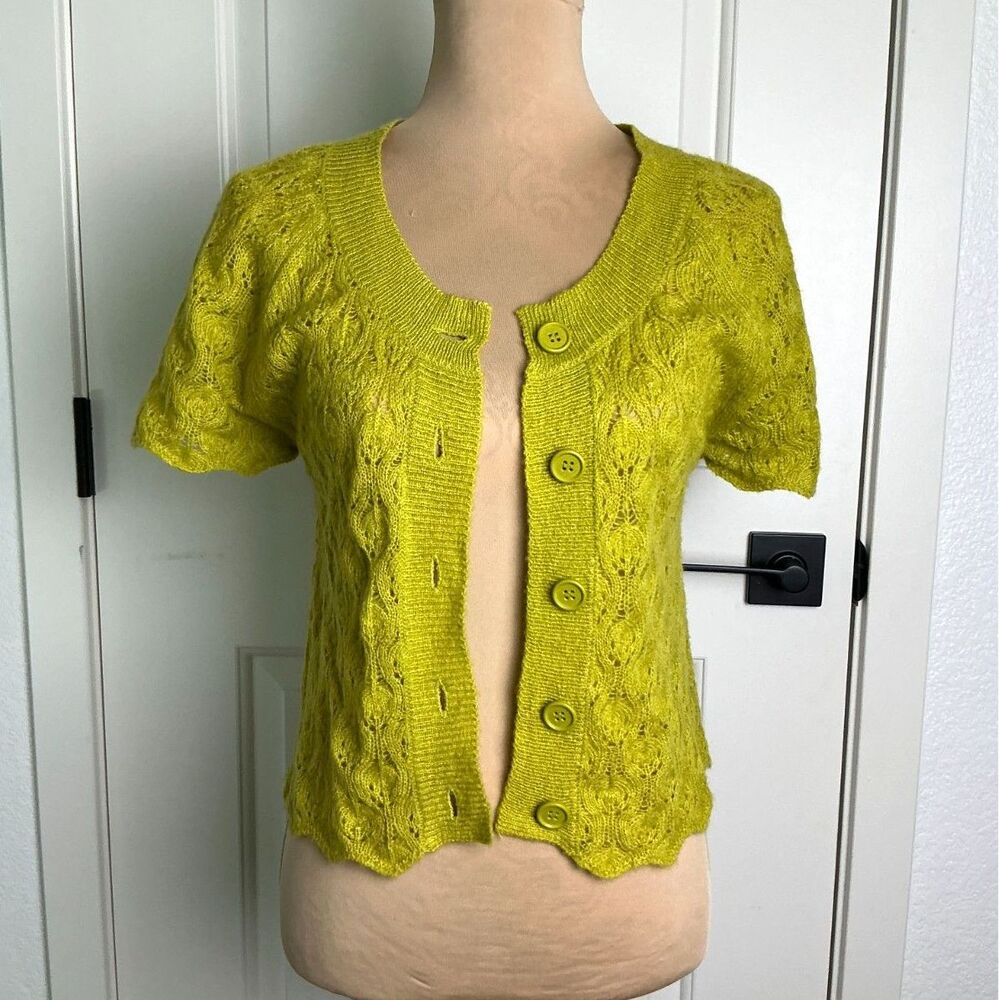 Intoin Vintage Chartreuse Lace Knit Cropped Cardigan Size 90 Small